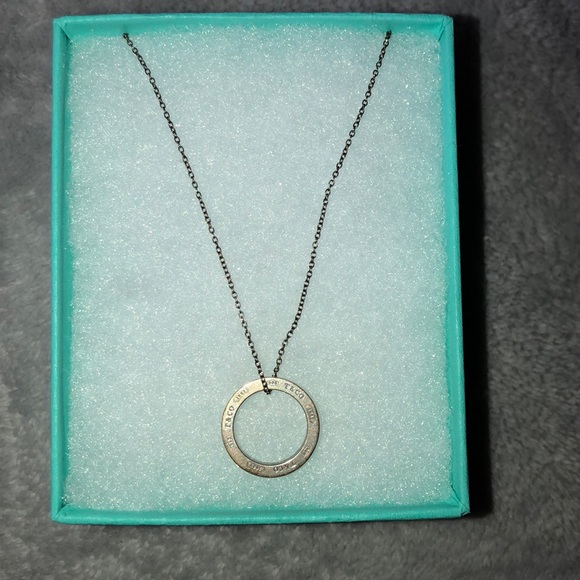 💎CCO SALE💎🦋 TIFFANY & CO. NECKLACE 🦋 - Picture 2 of 6